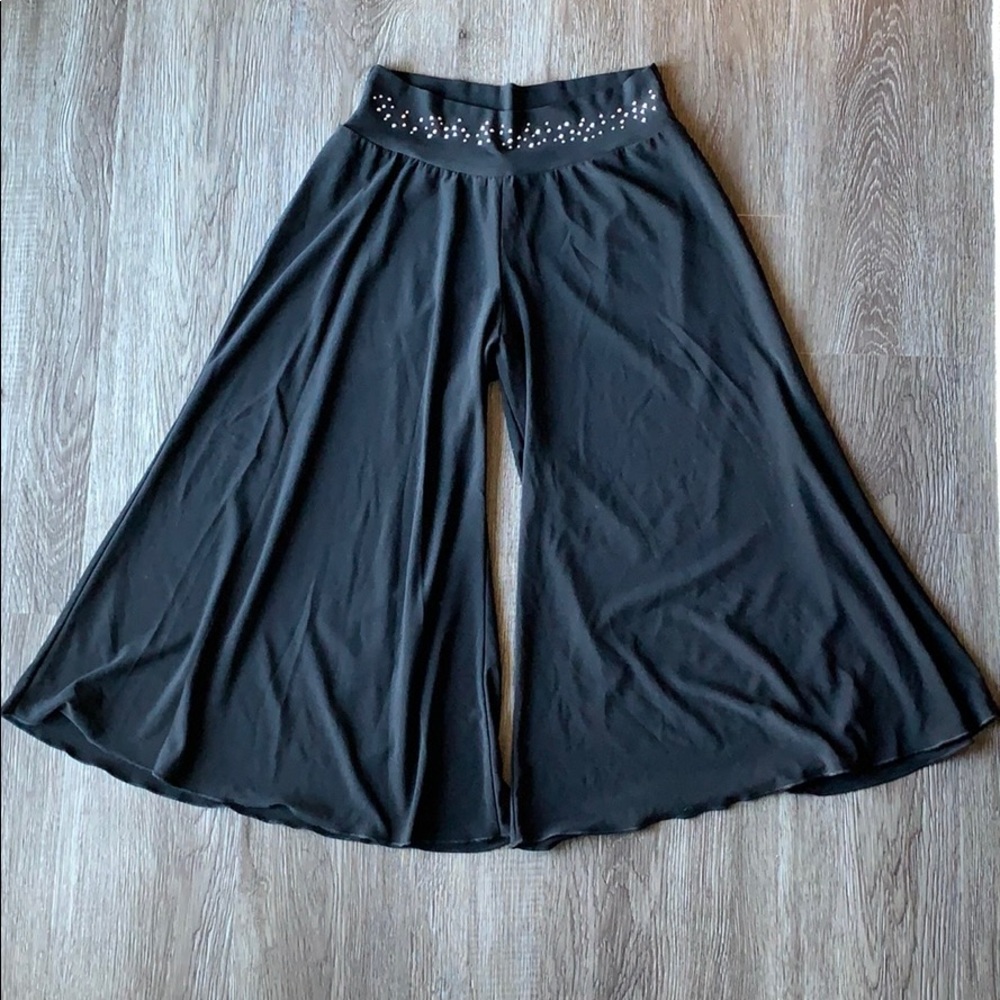 One heart yoga pants